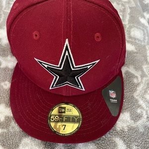 Brand new 
With tag 
NFL new era 
Cowboys hat 
Burgundy 
$25